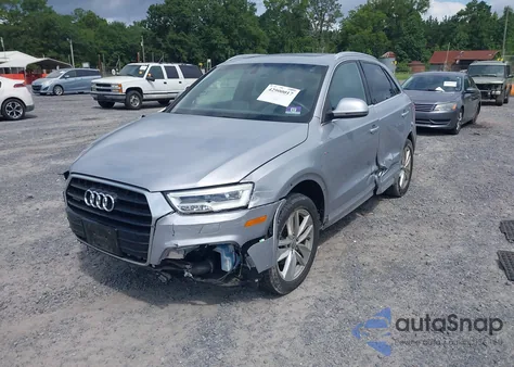2018 Audi Q3 2.0T Premium/2.0T Sport Premium z USA, uszkodzony, nr VIN WA1JCCFSXJR013917